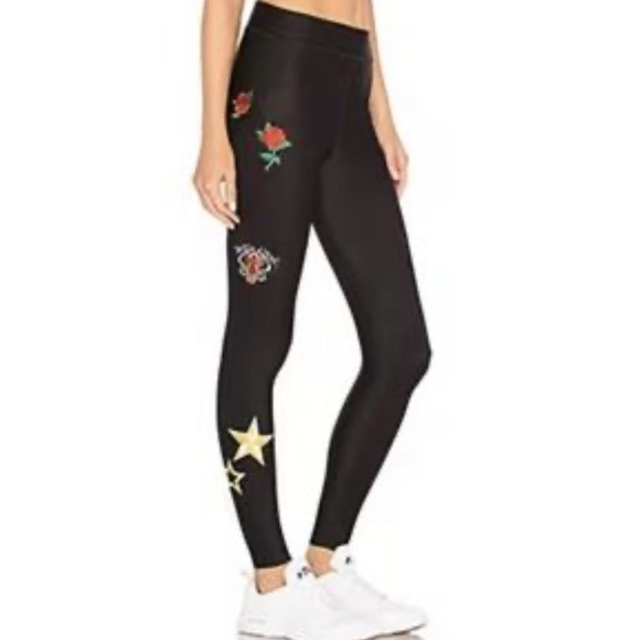 UltraCor  Rose Start Leggings Size M - Picture 1 of 6